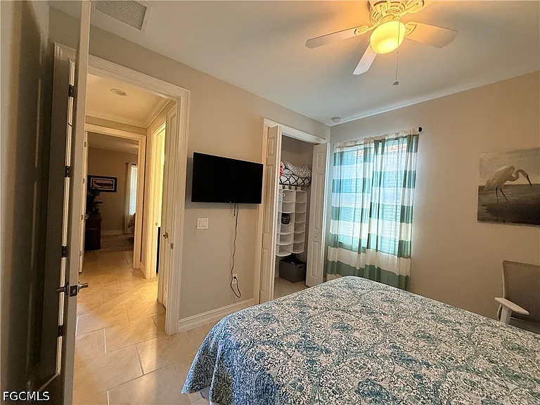 3920 King Edwards St — Photo 10