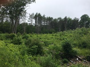 17 Chimney Point Dr, Jefferson, ME 04348