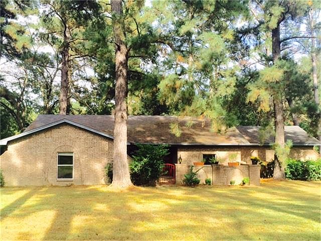 1st image of 223 Palado Woods