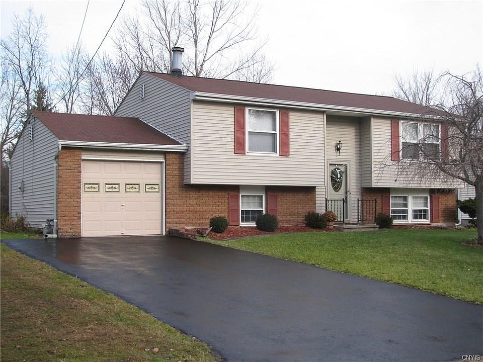 WELCOME TO 415 RITA DRIVE- HOME WARRANTY INCLUDED