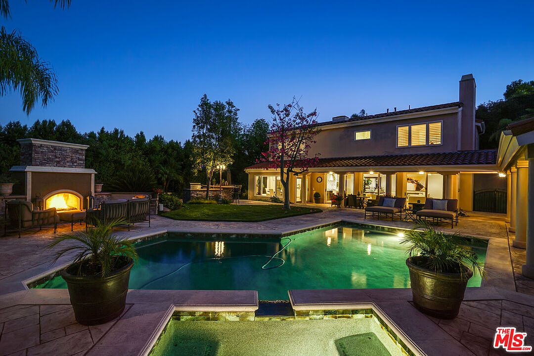 24911 Lorena Dr, Calabasas, CA 91302 | Zillow