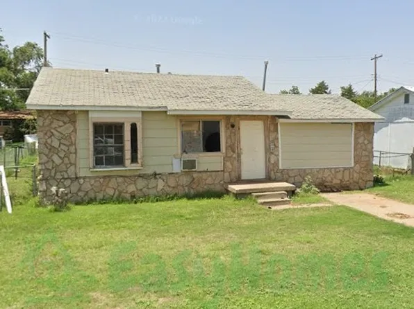 817 N Park Ave, Altus, OK 73521