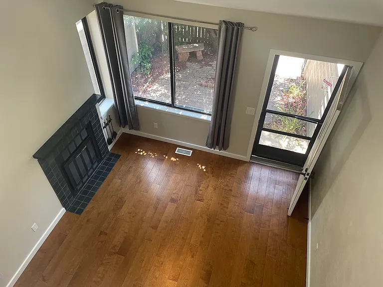 336 S Taft Ct #336 — Photo 3