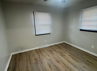 2812 Mulberry Rd, Columbia, MO 65202