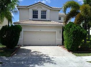 756 SW 119th Ave, Pembroke Pines, FL 33025