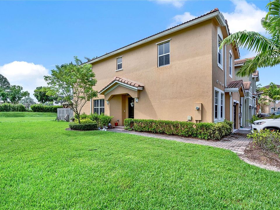 1st image of 2592 SE 15th Ct #2592