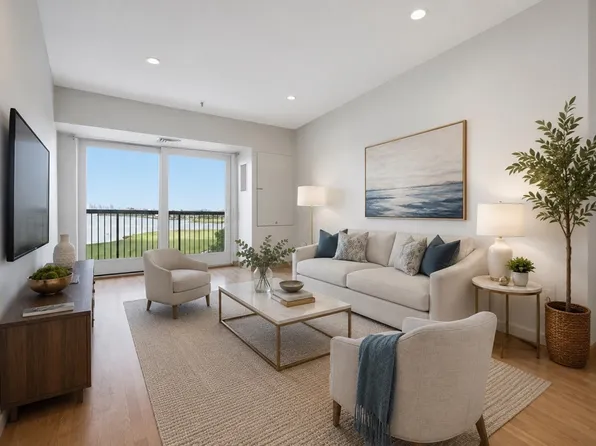 133 Commander Shea Blvd APT 712, Quincy, MA 02171
