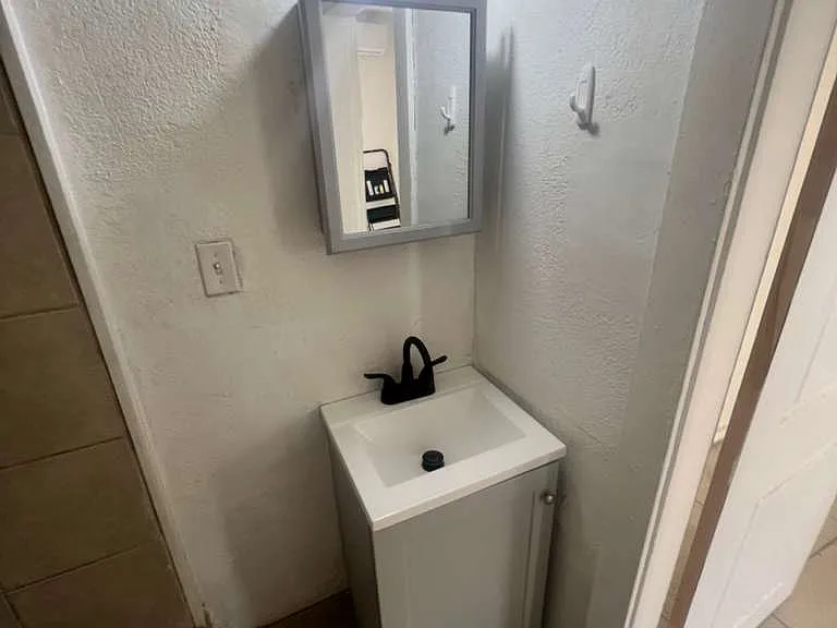 515 E Nevada Ave #6 — Photo 6