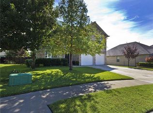 221 Sweet Gum Dr, Kyle, TX 78640