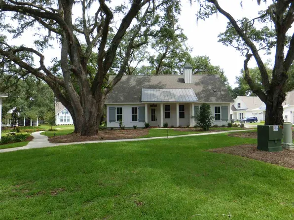 304 Dahlonega Dr, Tallahassee, FL 32308