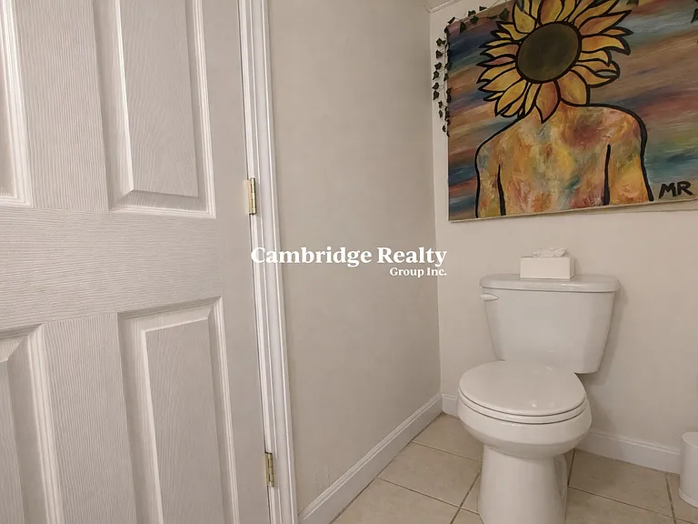9 Medford St #1T — Photo 13