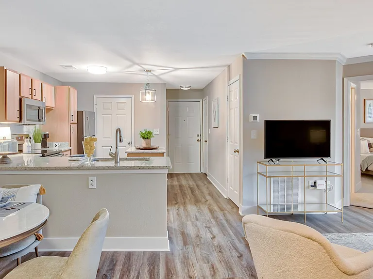 2 Bedroom - 2 Bed / 2 Bath - 988 Sq.Ft.