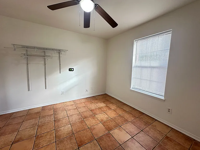 2882 Mackey Ln — Photo 7