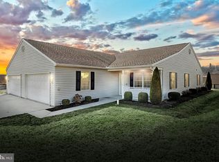 1358 Chami Dr #190, Spring Grove, PA 17362