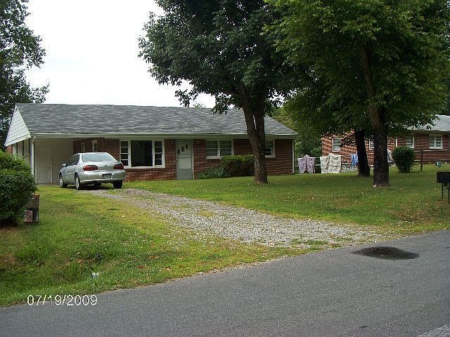 Nice home in a great location