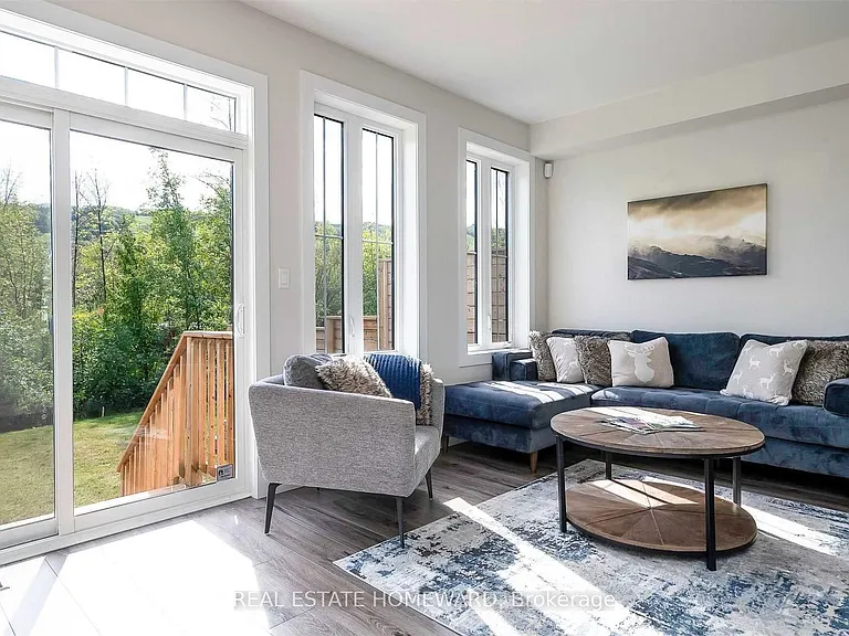 222 Yellow Birch Cres — Photo 13
