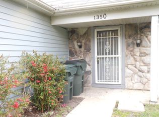 1350 N Glen Cir APT D, Aurora, IL 60506