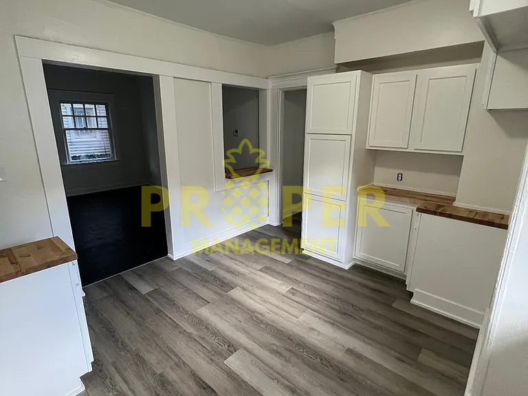 932 Harvard Blvd — Photo 11
