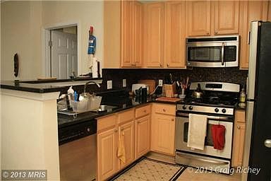 5th image of 2465 Army Navy Dr APT 413