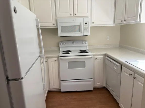 SM03, 1217 Montego APT 11, Walnut Creek, CA 94598