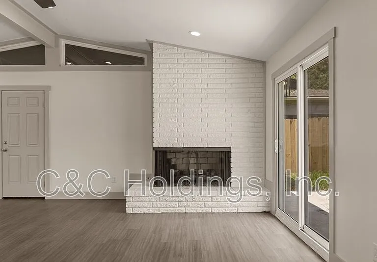 4541 E 32nd Pl — Photo 11