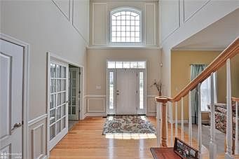 4th image of 3806 Buck Hill Cir