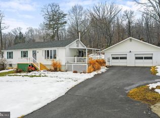 7941 Hedgesville Rd, Hedgesville, WV 25427