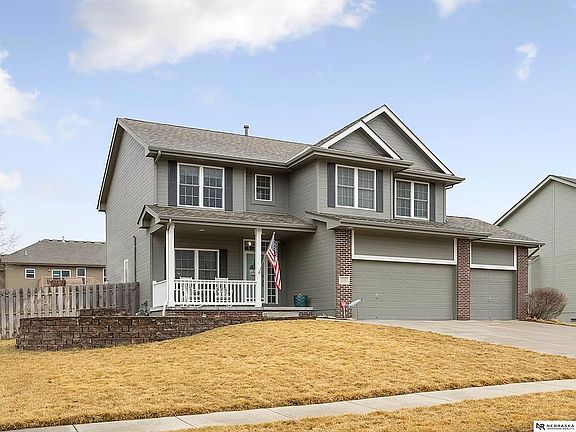 2nd image of 2130 Broadwater Dr