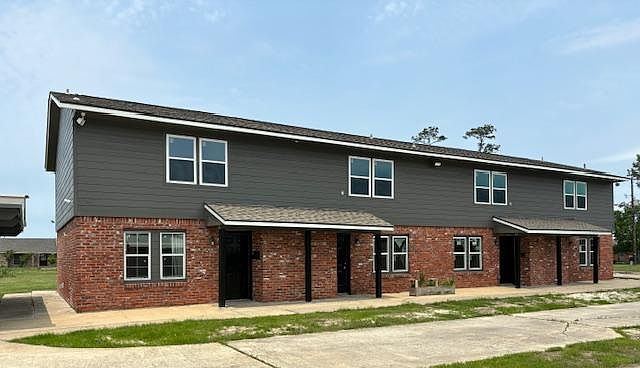 1st image of 1011 Giovanni St APT 3