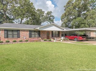 9524 Oleander Dr, Shreveport, LA 71118