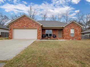 356 Austin Creek Dr, Austin, AR 72007