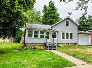 1011 Bowman Rd, Wisconsin Dells, WI 53965