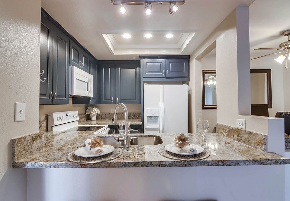 1st image of 3078 Broadway Unit 202