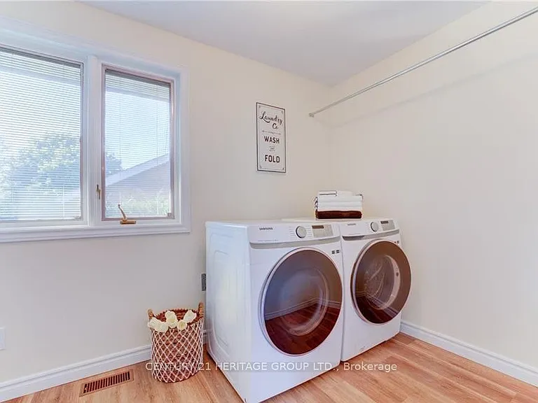 184 Hull Rd — Photo 13