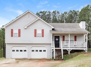 90 Spring Leaf Dr, Dallas, GA 30157