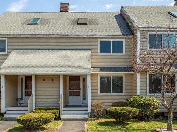 164 Ayer Rd #F4, Shirley, MA 01464