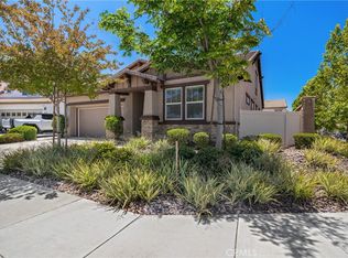 24261 Pistachio St, Murrieta, CA 92562