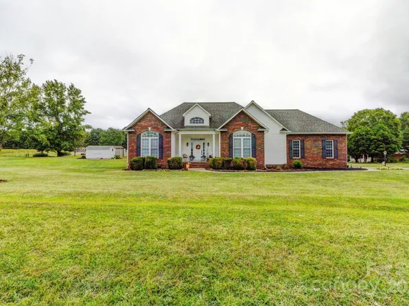 1604 Delview Rd #21/22, Cherryville, NC 28021