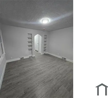 14752 Petoskey Ave — Photo 10