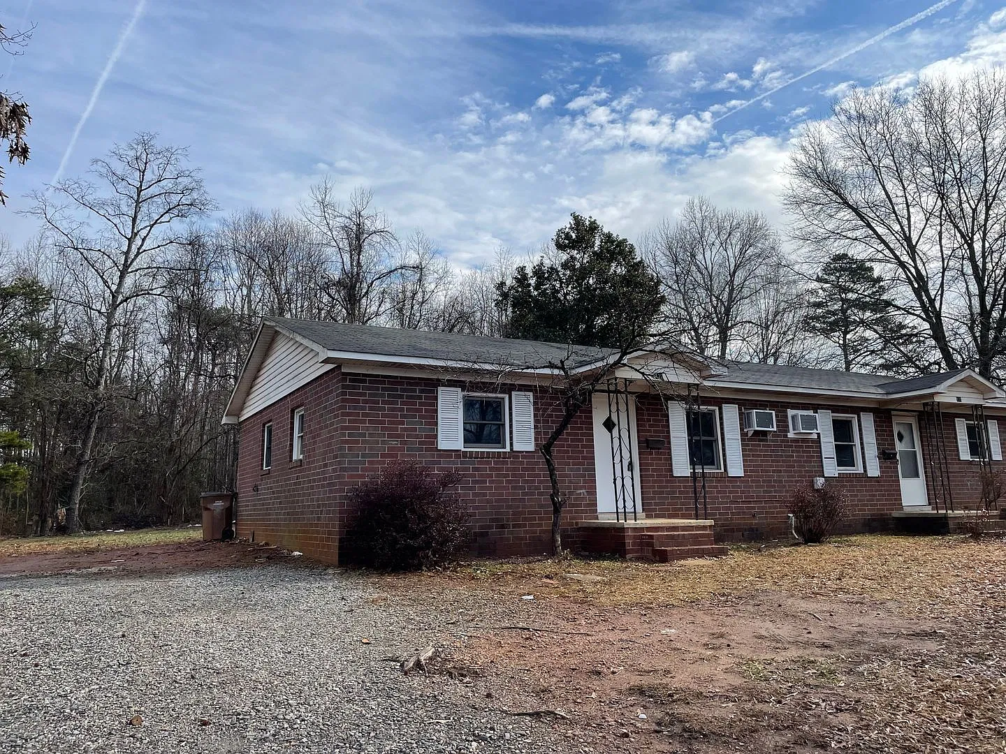Two Bedroom Duplex in Lincolnton — Photo 2