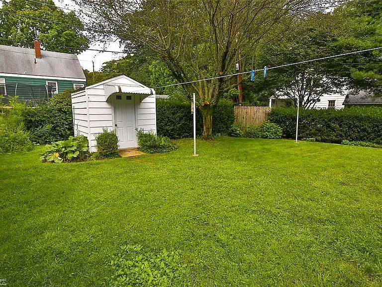 486 Willow Rd — Photo 21