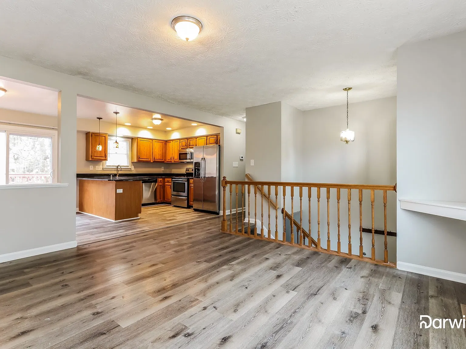 4 bed, 3.0 bath, 1493 sqft, $2,495 — Photo 3