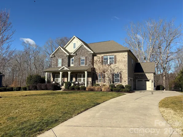 841 Garrison Grove Ln, Waxhaw, NC 28173