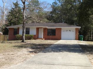 1693 N Pearl St, Crestview, FL 32536