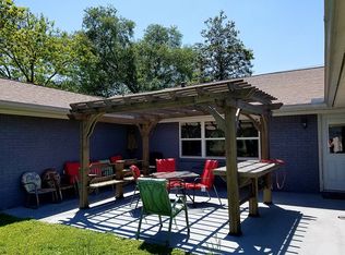 1401 McPhail Rd, Baytown, TX 77521