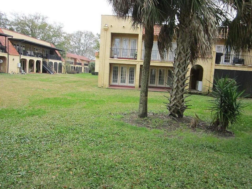 1st image of 3864 N La Mirada Dr #1