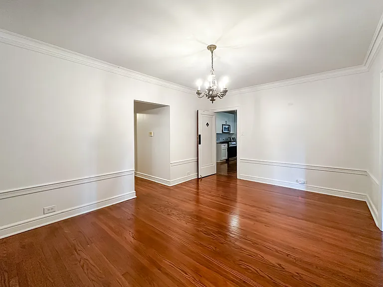 815A Forest Ave #1 — Photo 8