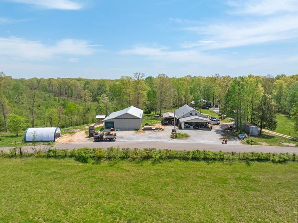 790 Roan Creek Levee Rd, Yuma, TN 38390