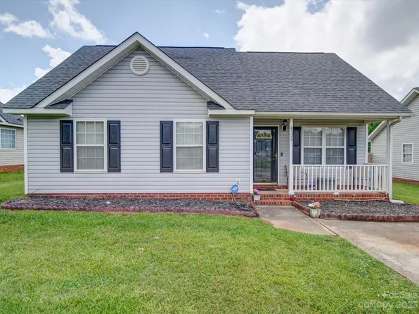 4324 Lothar Ridge Ln, Charlotte, NC 28216