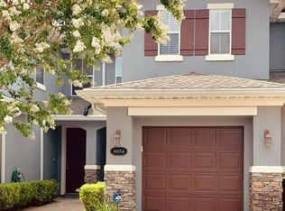 8854 Inlet Bluff Dr, Jacksonville, FL 32216